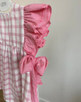 Vestido vichy rosa com tapa fraldas