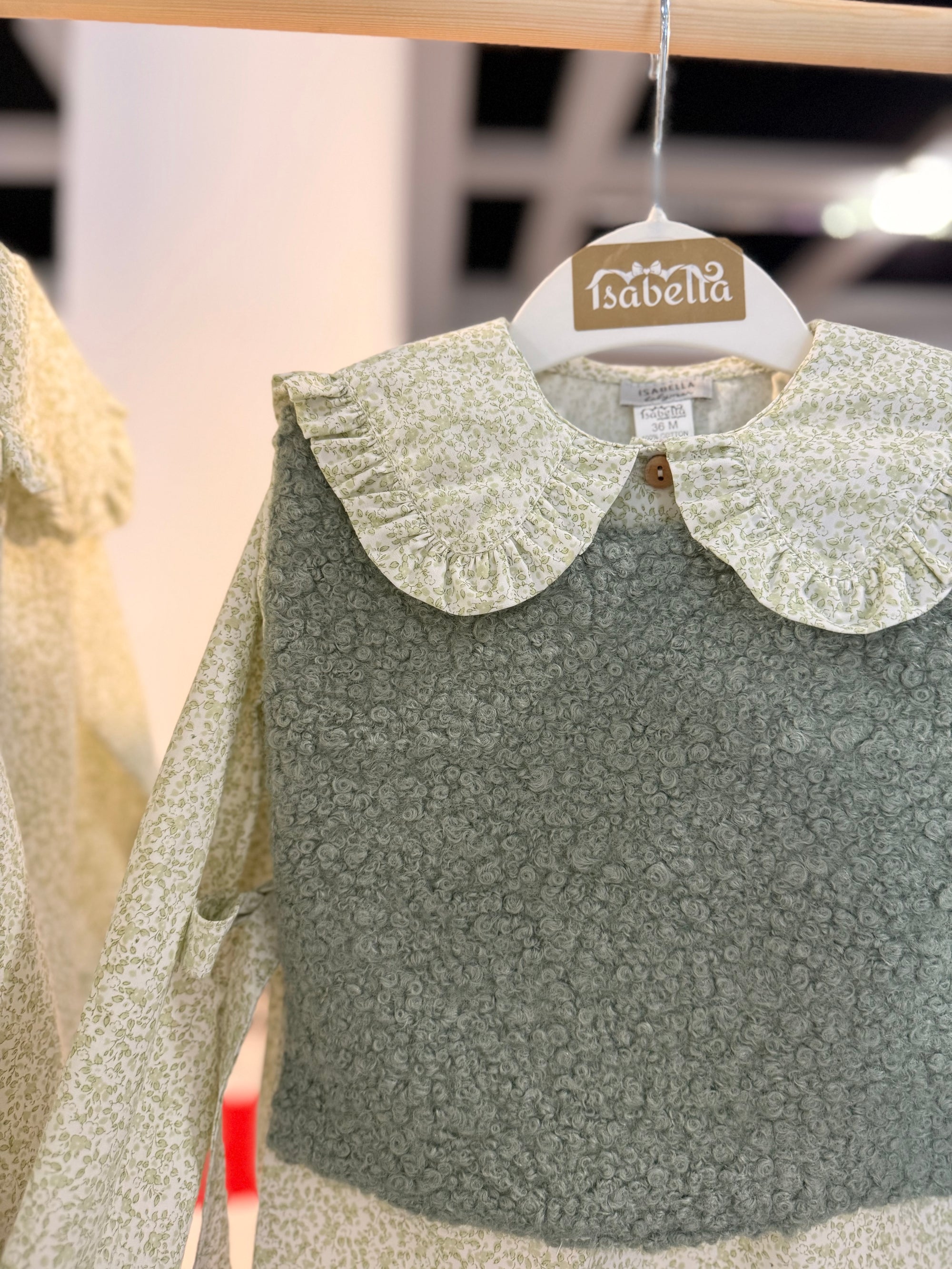 Blusa babydoll floral verde