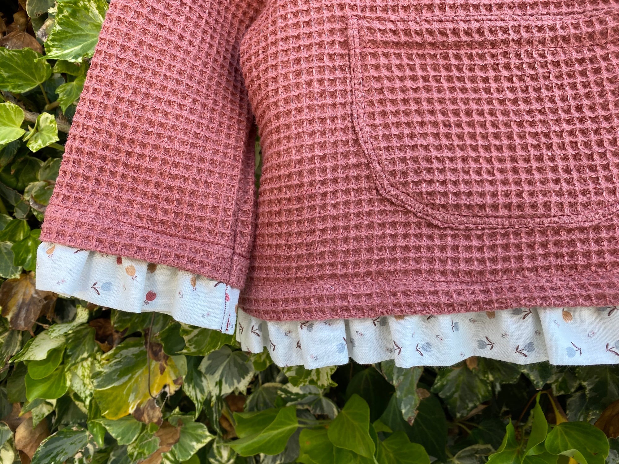 FRILL WAFFLE SWEATSHIRT / ISA0501