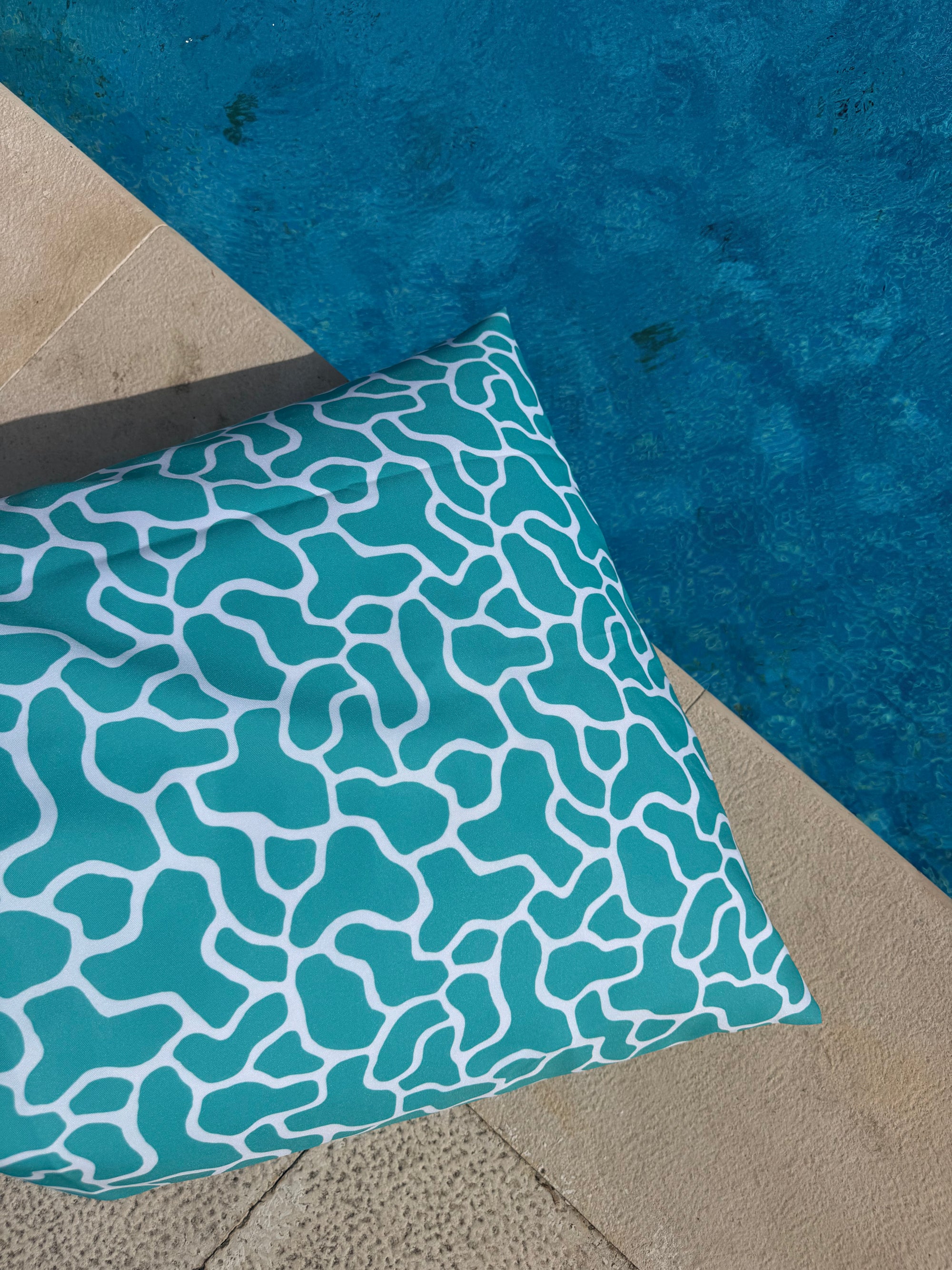 Puff praia manchas verdes | Com fecho